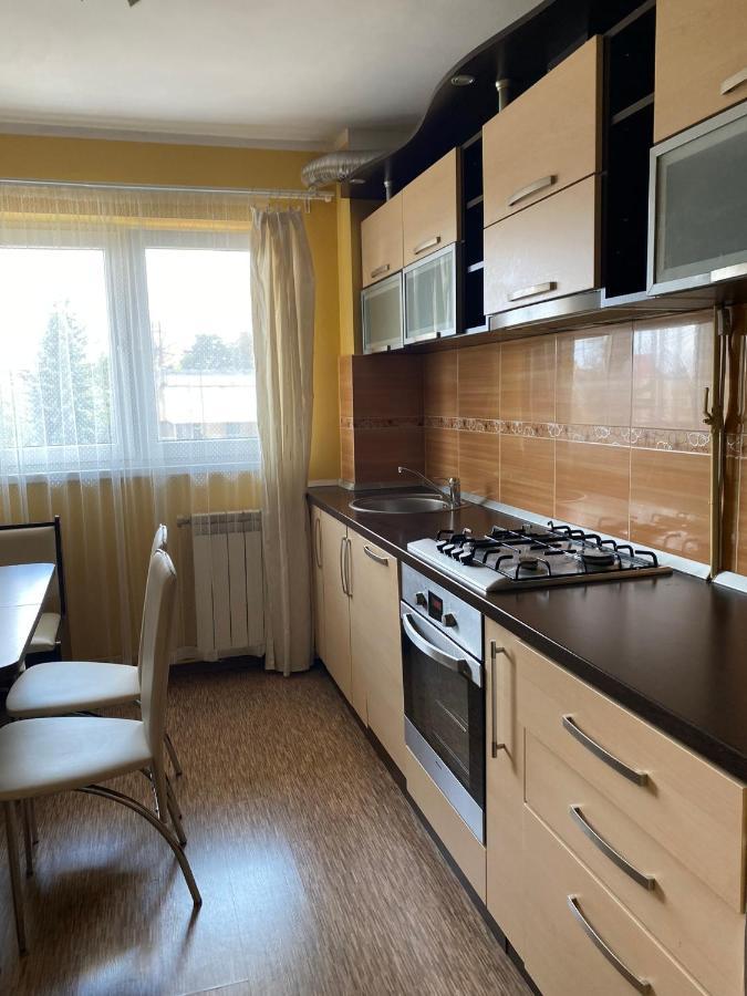 Appartement Sendy Apartman 2 à Sfântu-Gheorghe Extérieur photo
